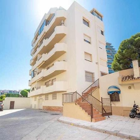 Santa Marta Al Lado De Los Servicios Y De La Playa Benalmadena Luaran gambar